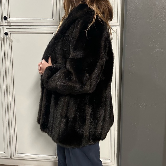 Vintage beautiful Hillmoor of New York USA made faux fur mink coat jacket - Picture 11 of 16